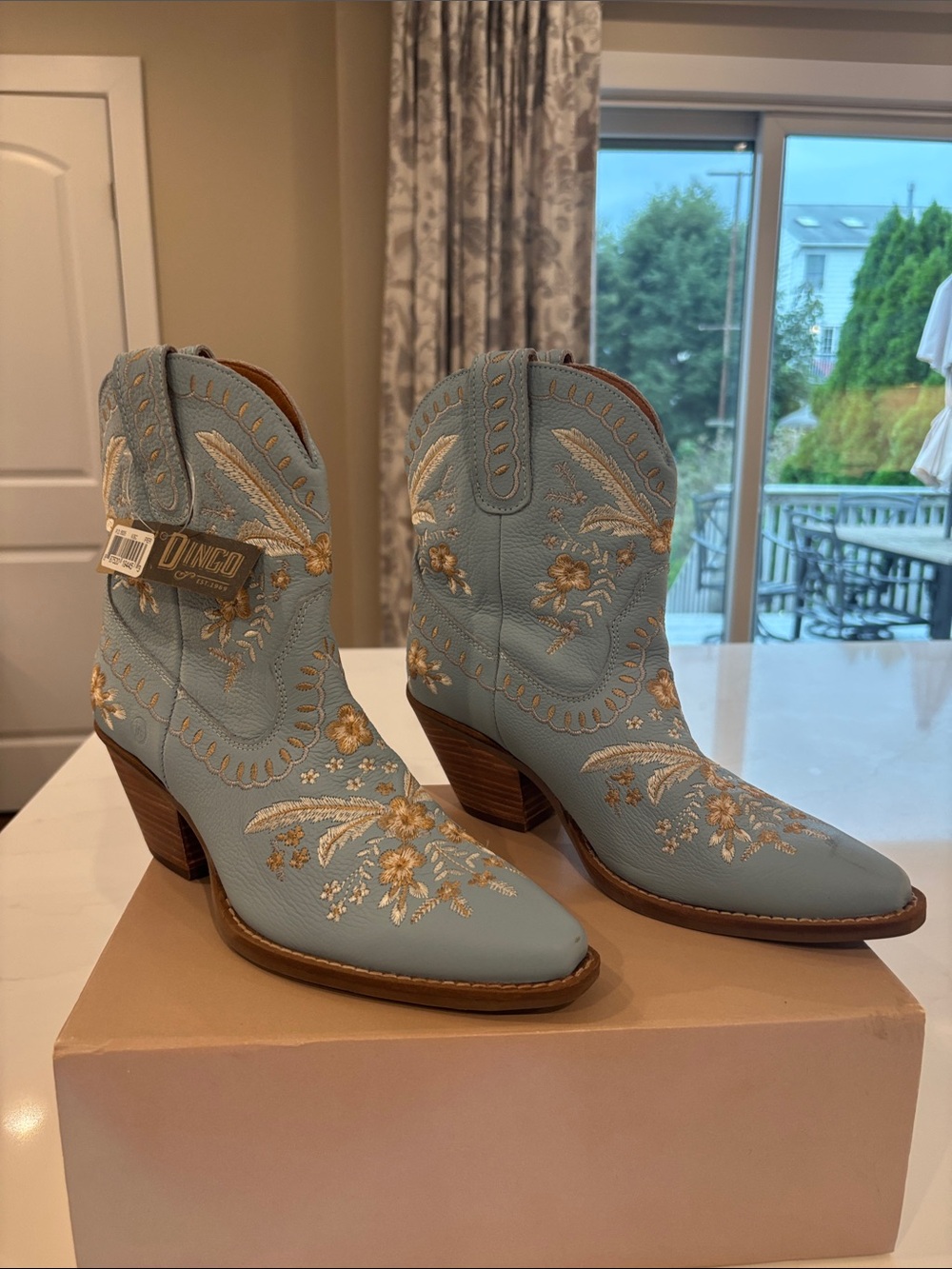dingo Light Blue Floral Embroidered Western Ankle Boots - Picture 3 of 6